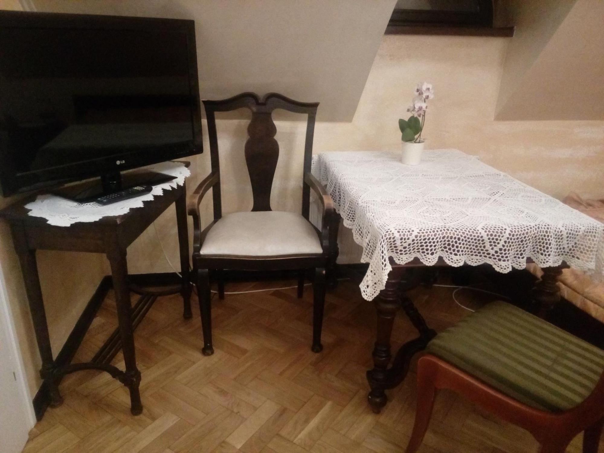 Dwor Anna Bed and Breakfast Ciecierzyn Rum bild