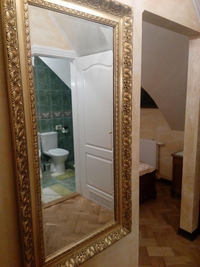 Dwor Anna Bed and Breakfast Ciecierzyn Rum bild
